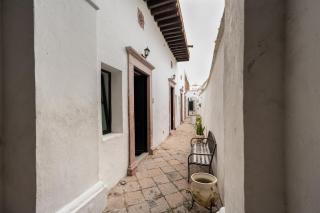Pet-Friendly Historic Querétaro Home 4 Ensuites - 9