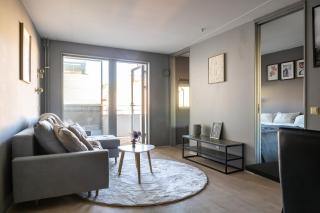 Central flat with big balcony - 8