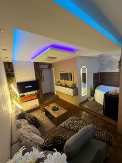 BeNi secret SPA plus - parking, jacuzzi, bedroom - 8