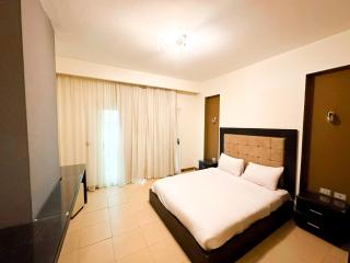 Spacious 02 BR apartment with 02 bathrooms - 2
