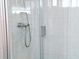 4 star holiday home in Rönnäng - 4