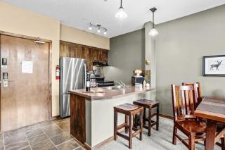 Serene 1BR MTN Escape for 2 Resort and Ski Access - 7