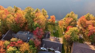 Zen Den - Pocono LakeFront with Hot Tub ! - 9
