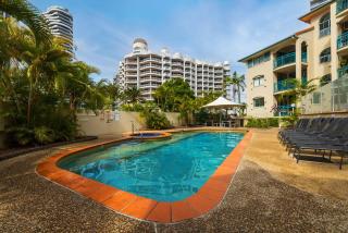 Fuller Holidays - Aruba Broadbeach Surf Apartment - 1