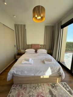 Shedwan corner townhouse, lagoon & sunset views - 7