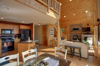 Enjoy the Colors of Fall at the Lake House - Brainerd - 2