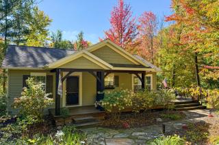 Fish, Hike & Hunt: Lakeside Newaygo Cottage - 0