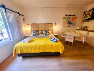 Ramada Resort Spa - Deluxe Studio Apartment - 6