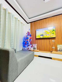 TAZI Vacation House - 2