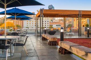 Hampton Inn And Suites By Hilton Portland-Pearl District - 8
