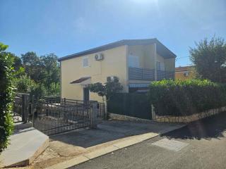 Apartment in Njivice - Insel Krk 13218 - 2