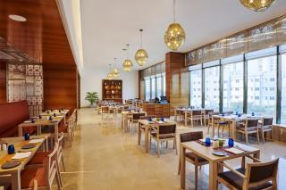Hilton Garden Inn Lucknow - 5
