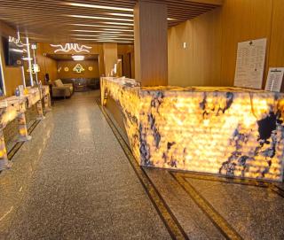 Fares Turis Hotel - 9