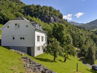 4 star holiday home in Stordal - 5