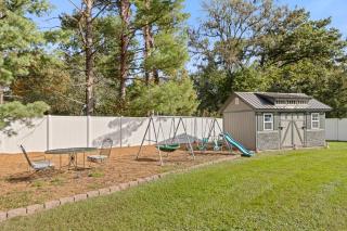 The Hemlock/Hot Tub/Golf/Private Yard - 3