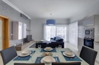 Luxury Apartment in Fort Cambridge with Pool - 5