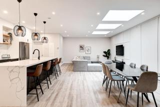 1387 SQFT APT with rooftop terrace-Plaza St-Hubert - 5
