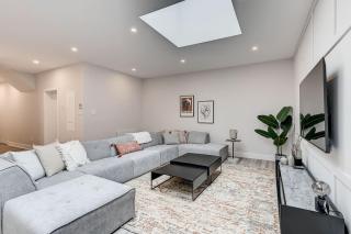 1387 SQFT APT with rooftop terrace-Plaza St-Hubert - 9