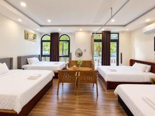 Lam Stay Grand World Phu Quoc - 9