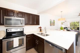 Beach Living at Plantation Village BLD - 5