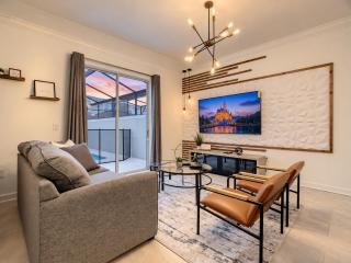 Modern Thematic 4BR with Private Pool & Console - 8