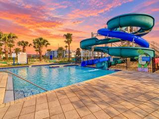 Modern Thematic 4BR with Private Pool & Console - 9