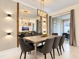 Modern Thematic 4BR with Private Pool & Console - 5