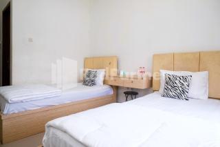 Guest House Pinarak 2 Syariah near GOR Satria Purwokerto Mitra RedDoorz - 2