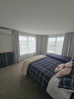 Retreat on Regent - Devonport - 3