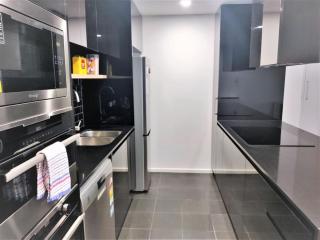Lake Views Balcony in Spacious 1 Bed Unit - Hosted by CanStay - 3