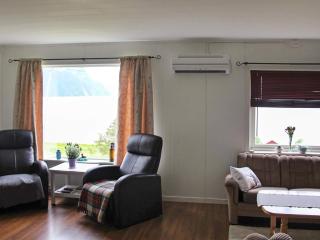 9 person holiday home in Lyngseidet - 5