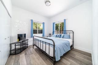 Pool Boutique Villa by the Beach 1 - 1