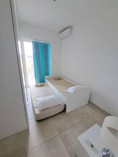 Modern apartment in Gzira - 7