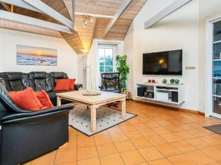 4 star holiday home in Ringkøbing - 4