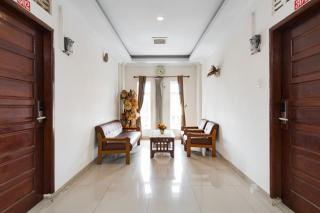 RedDoorz at Vania Residence Medan - 8