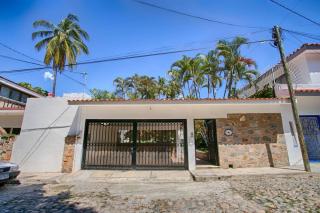 Quinta Delfin - 3BR Family Villa with Private Pool in Golden Zone - 9
