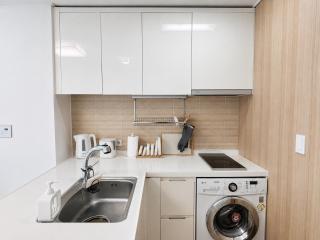 Cheongdam City Loft 104 - 1