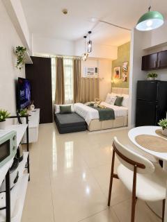 Cozy Stylish Studio Netflix Near Venice Mall - 5