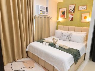 Cozy Stylish Studio Netflix Near Venice Mall - 3