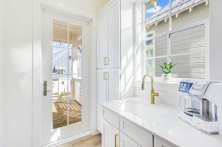 220 Sunrise Avenue by Palmilla Beach Resort - 2
