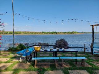 The Lazy Farm - Lake View Wooden House - 4