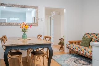 Cosy Stay Near Esplanade, Hospital and City 6 - 7