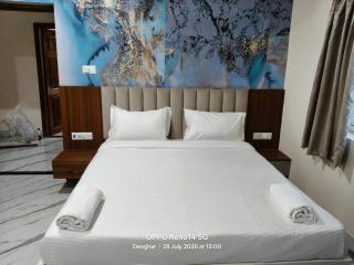 Hotel Vasundhara Inn - 8