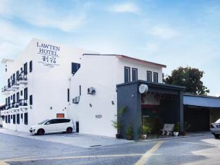 Lawten Hotel By Host Platinum - 0