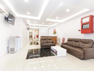 Lawten Hotel By Host Platinum - 5