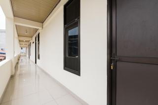 Urbanview Hotel MD Residence - 8