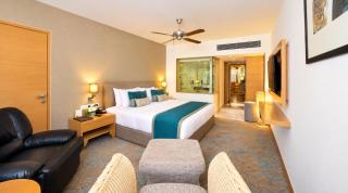 Hotel J Laxmi & Palace - 0