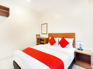 Lawten Hotel By Host Platinum - 1