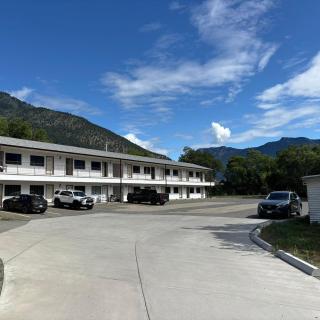 Retasket Lodge & RV Park - 1