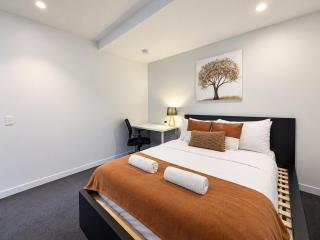 Fantastic view 2BR1BA in Mel CBD WIFI Balcony - 9